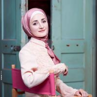 الآء حمدان  النسخة المصغرة